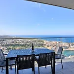 Enchanting One-bedroom On 25th Floor * Saint Julian's