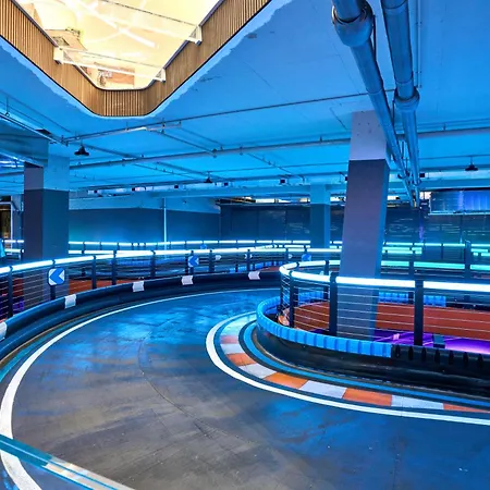 Enchanting One-bedroom On 25th Floor *