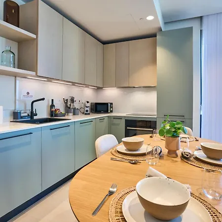 Enchanting One-bedroom On 25th Floor * Saint Julian's