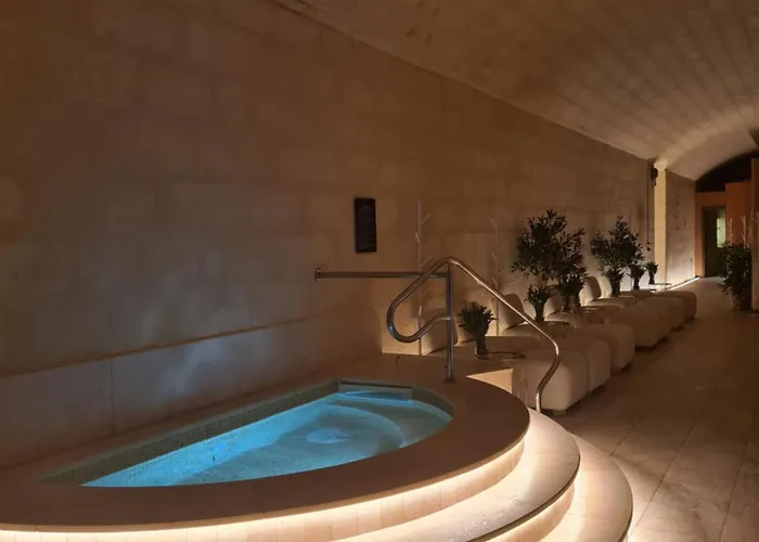 Enchanting One-bedroom On 25th Floor * Saint Julian's